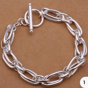 The Super Chunky Link bracelet in sterling silver